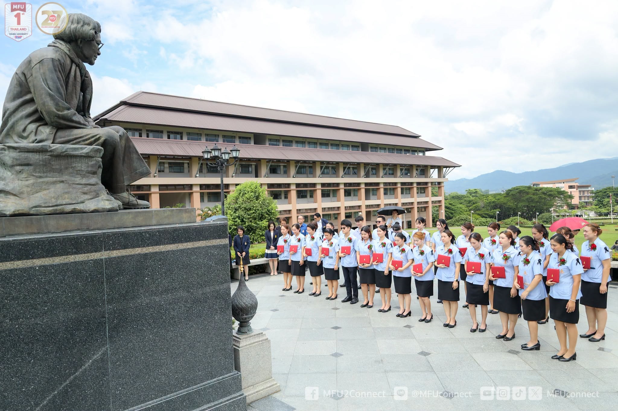 สำนักวิชาพยาบาลศาสตร์ จัดพิธีมอบประกาศนียบัตร ผู้สำเร็จหลักสูตรอบรมการพยาบาลเฉพาะทาง สาขาการพยาบาลเวชปฏิบัติทั่วไป รุ่นที่ 3 