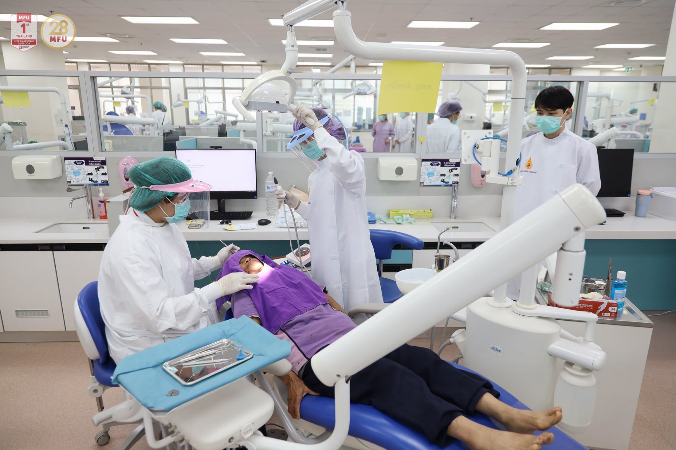 สำนักวิชาทันตแพทยศาสตร์ จัดกิจกรรมให้บริการทางทันตกรรม เนื่องในวันทันตสาธารณสุขแห่งชาติ ถวายเป็นพระราชกุศลแด่ “สมเด็จพระศรีนครินทราบรมราชชนนี”